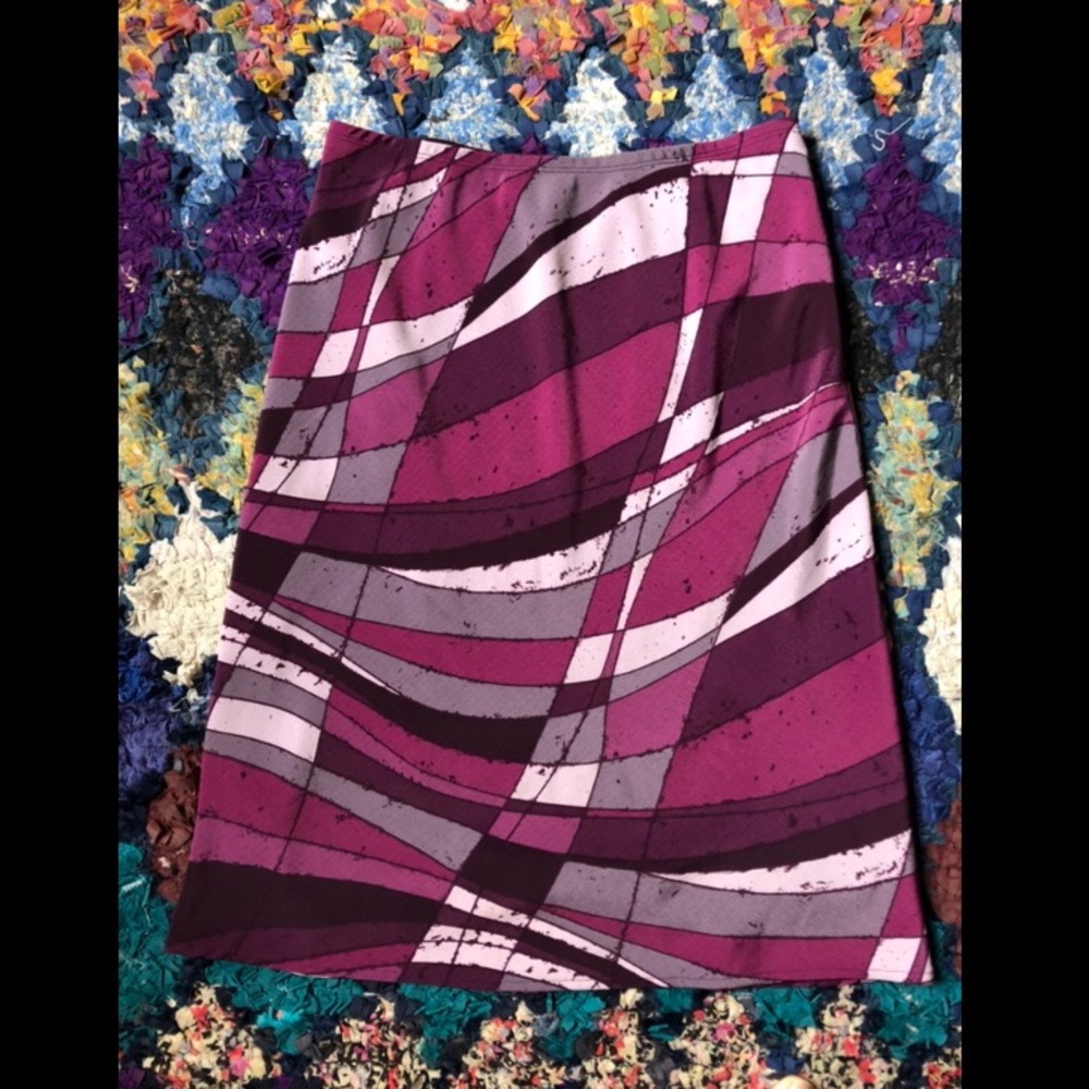 Patterned knee-length A line skirt